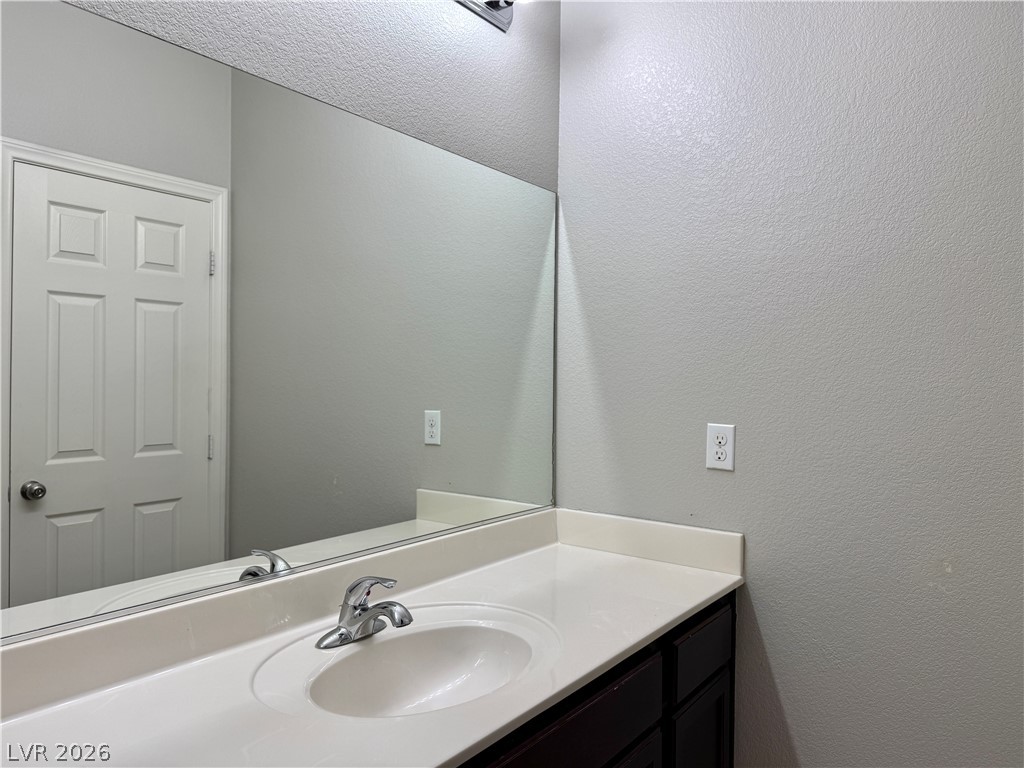 594 Crying Bird Avenue Property Photo 32