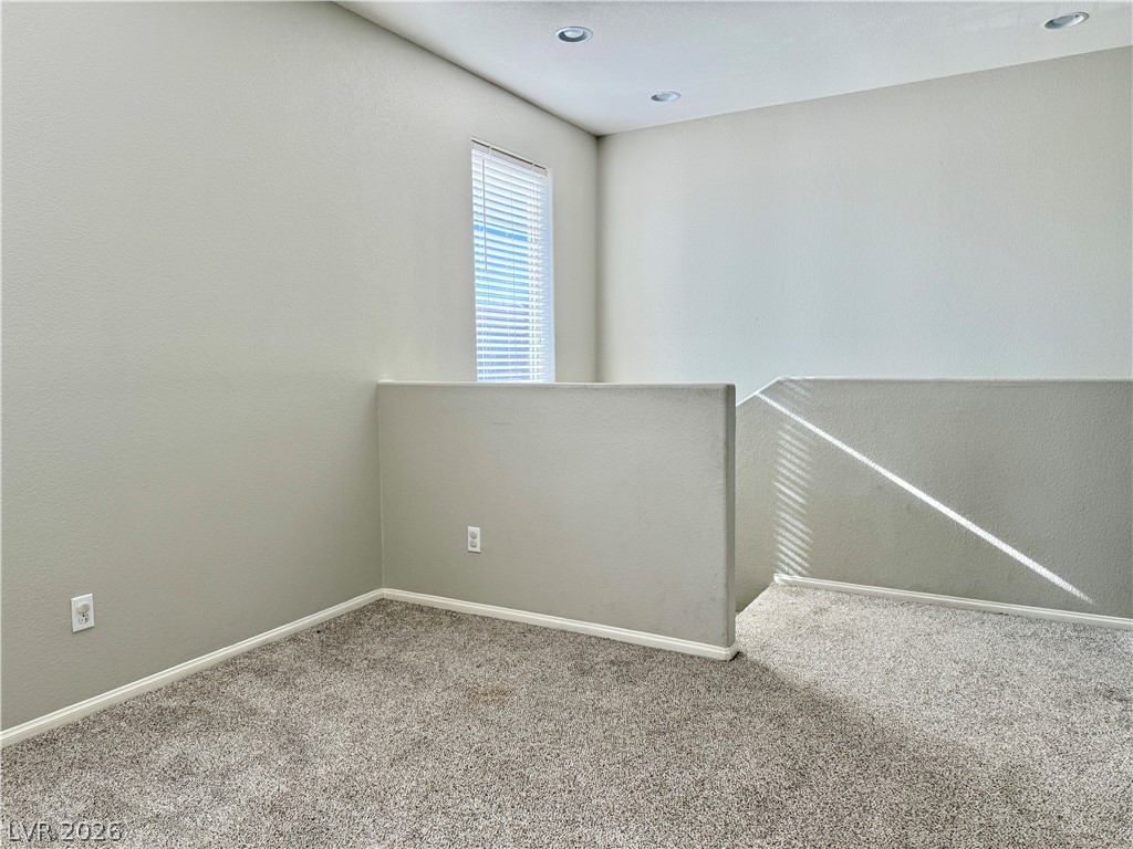 594 Crying Bird Avenue Property Photo 34
