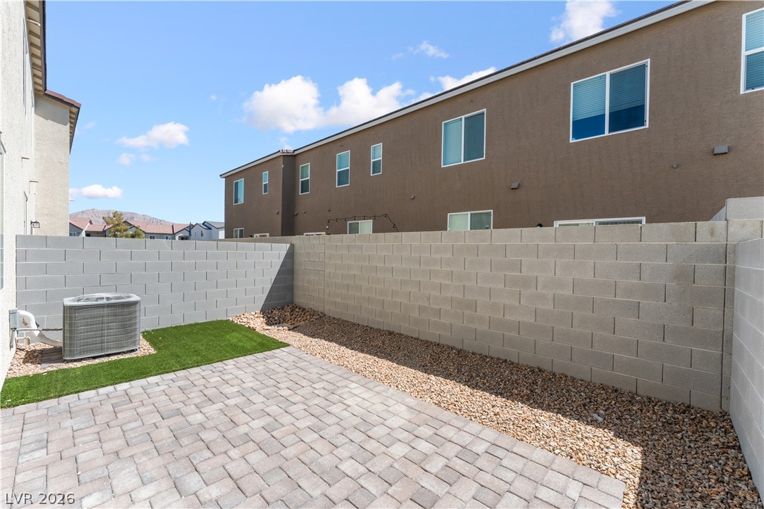 4273 Galaxy Gaze Avenue Property Photo 17
