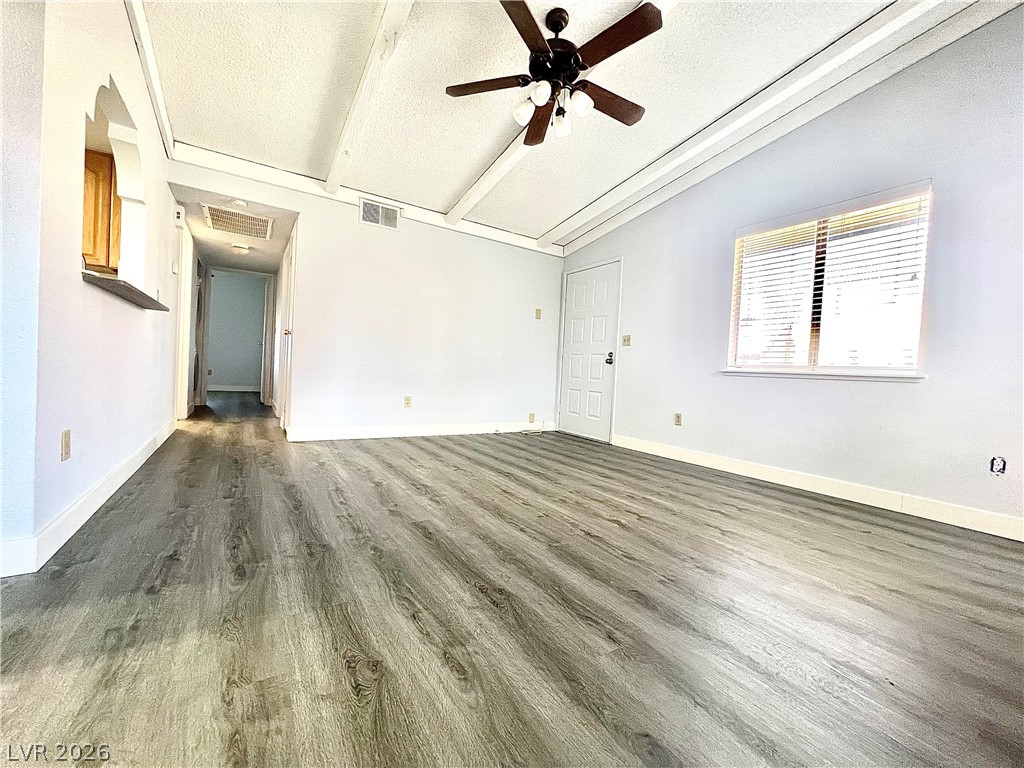 4736 Obannon Drive D Property Photo 5