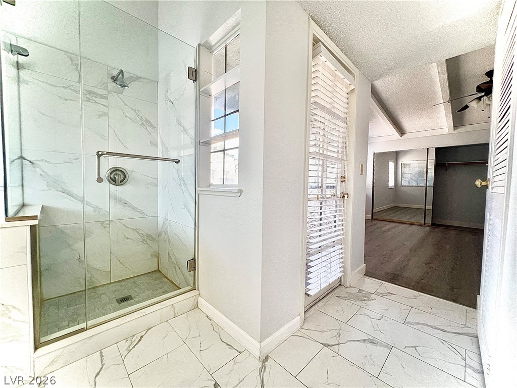 4736 Obannon Drive D Property Photo 12