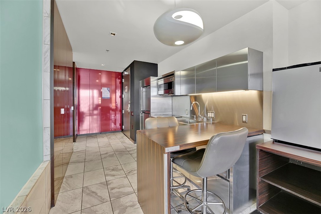 4381 West Flamingo Road 3519 Property Photo 1