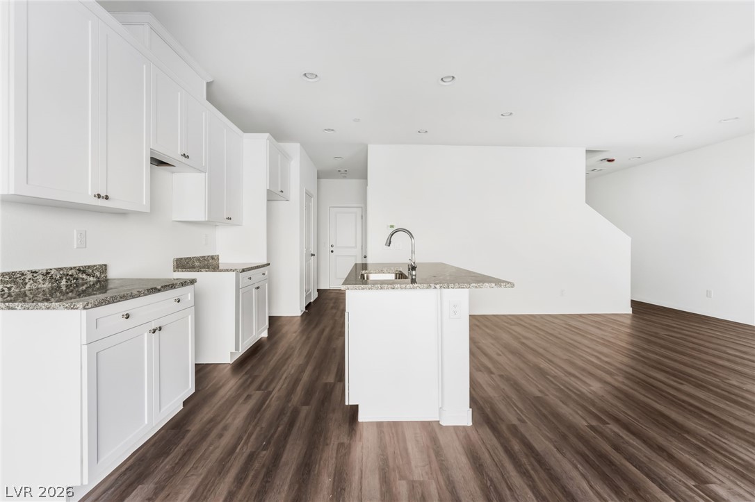 4261 Galaxy Gaze Avenue Property Photo 3