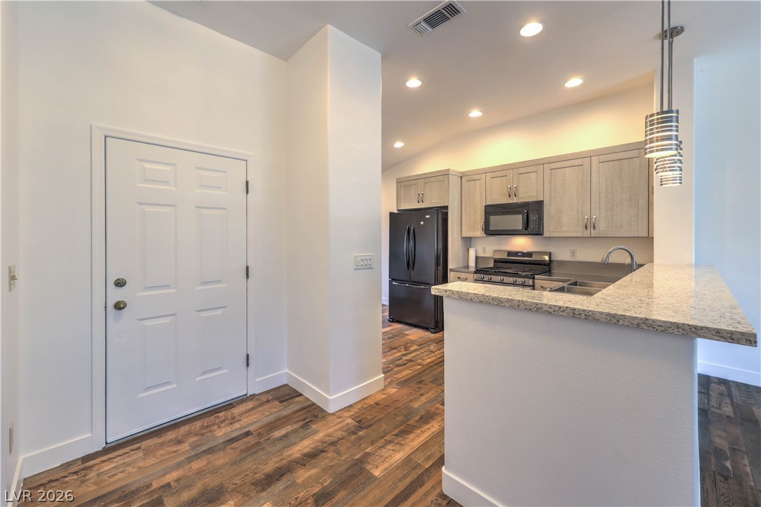 2093 Joy View Lane Property Photo 6