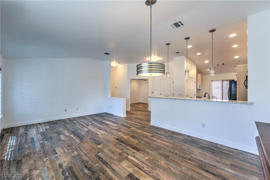 2093 Joy View Lane Property Photo 13