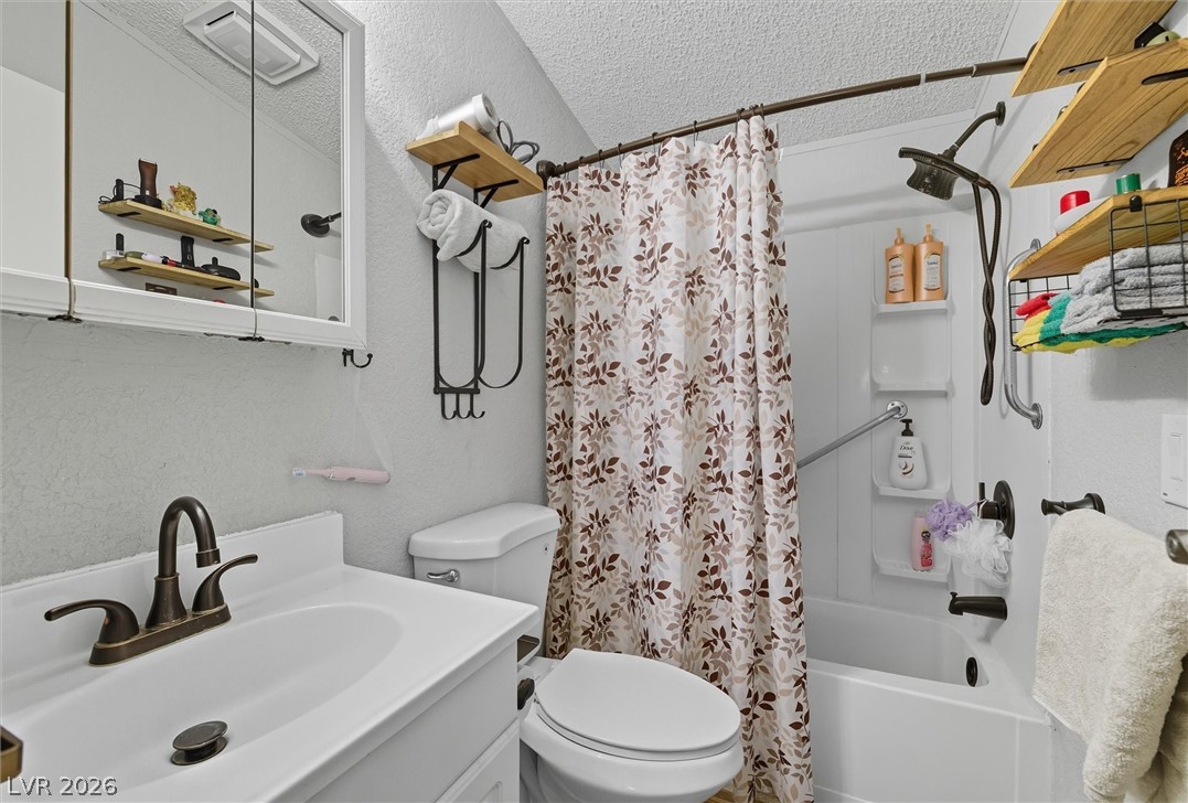 261 West Kite Street Property Photo 11