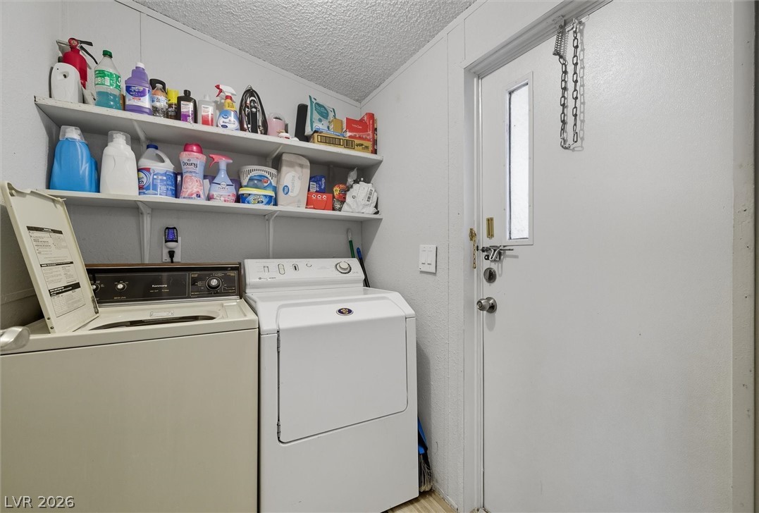 261 West Kite Street Property Photo 15