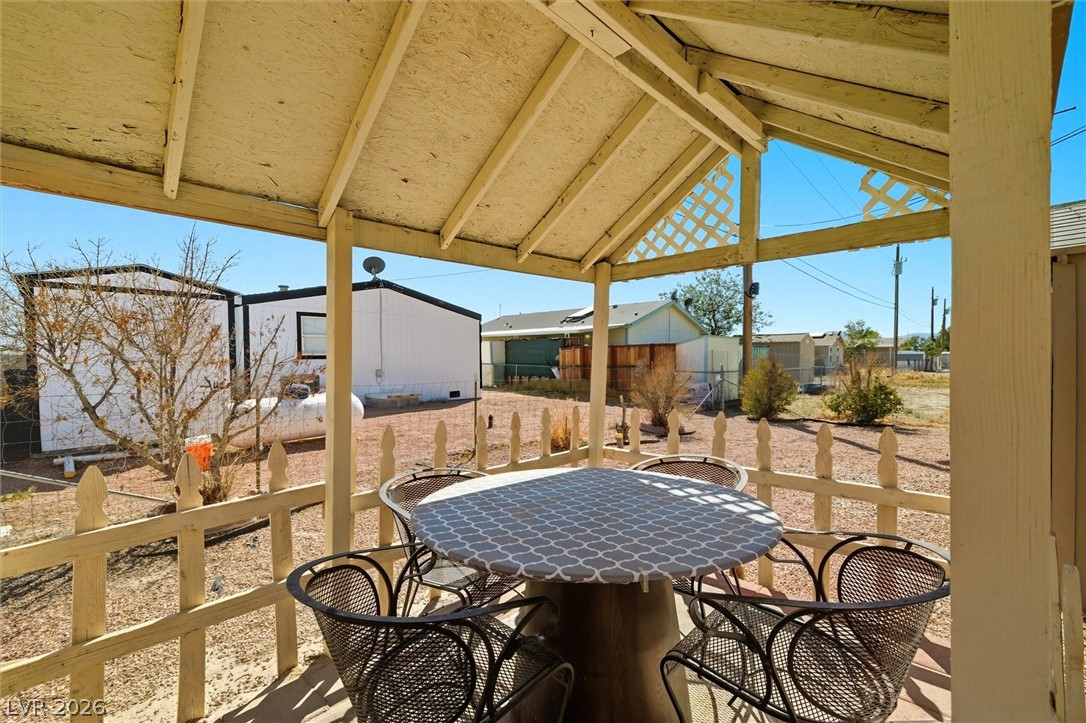 261 West Kite Street Property Photo 20