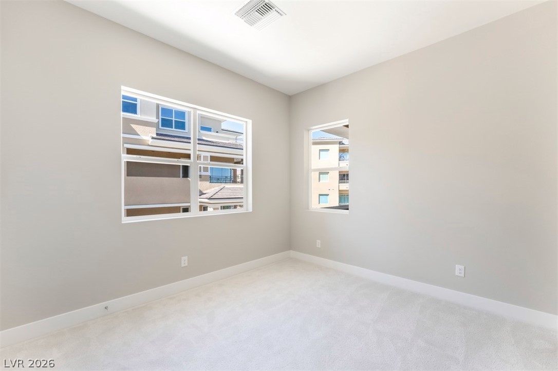 9128 Las Manaitas Avenue 301 Property Photo 13