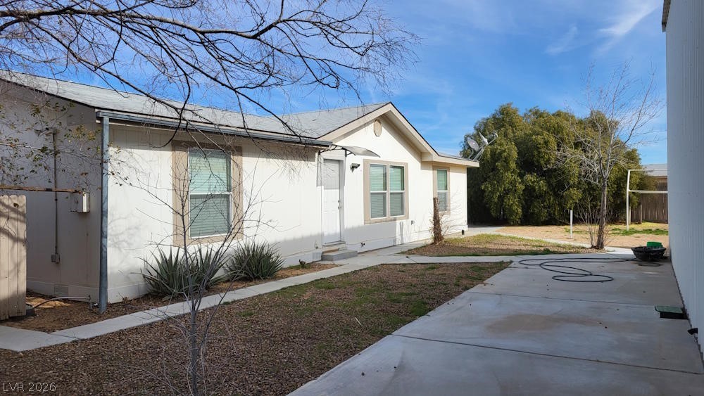 9568 Great Lakes Drive Property Photo 4