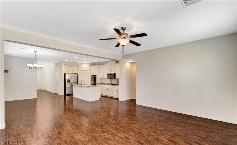 7324 Lavender Rose Avenue Property Photo 3