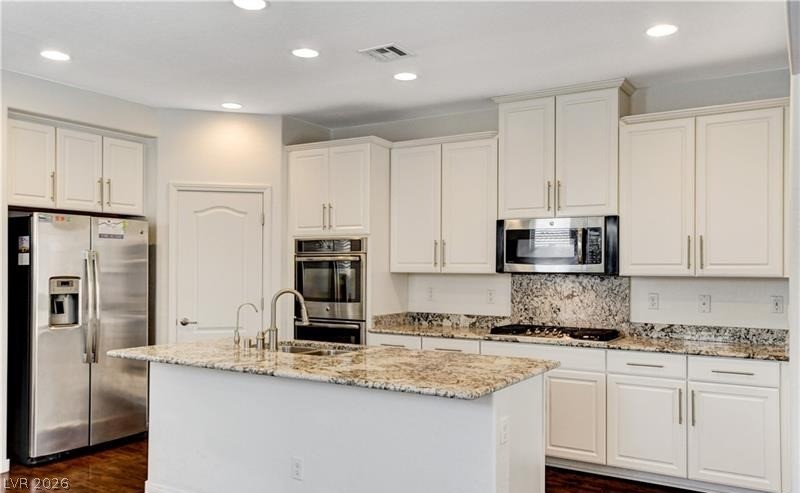 7324 Lavender Rose Avenue Property Photo 11
