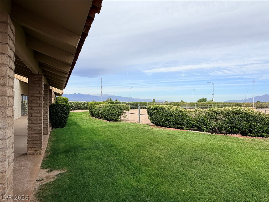 6881 Mountridge Drive Property Photo 25