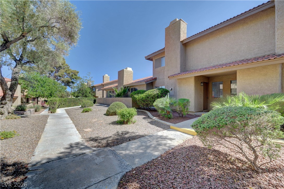 3368 Reka Street Property Photo 3