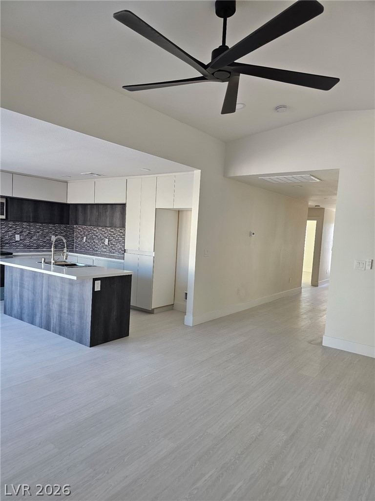 1280 South Yosemite Avenue Property Photo 11