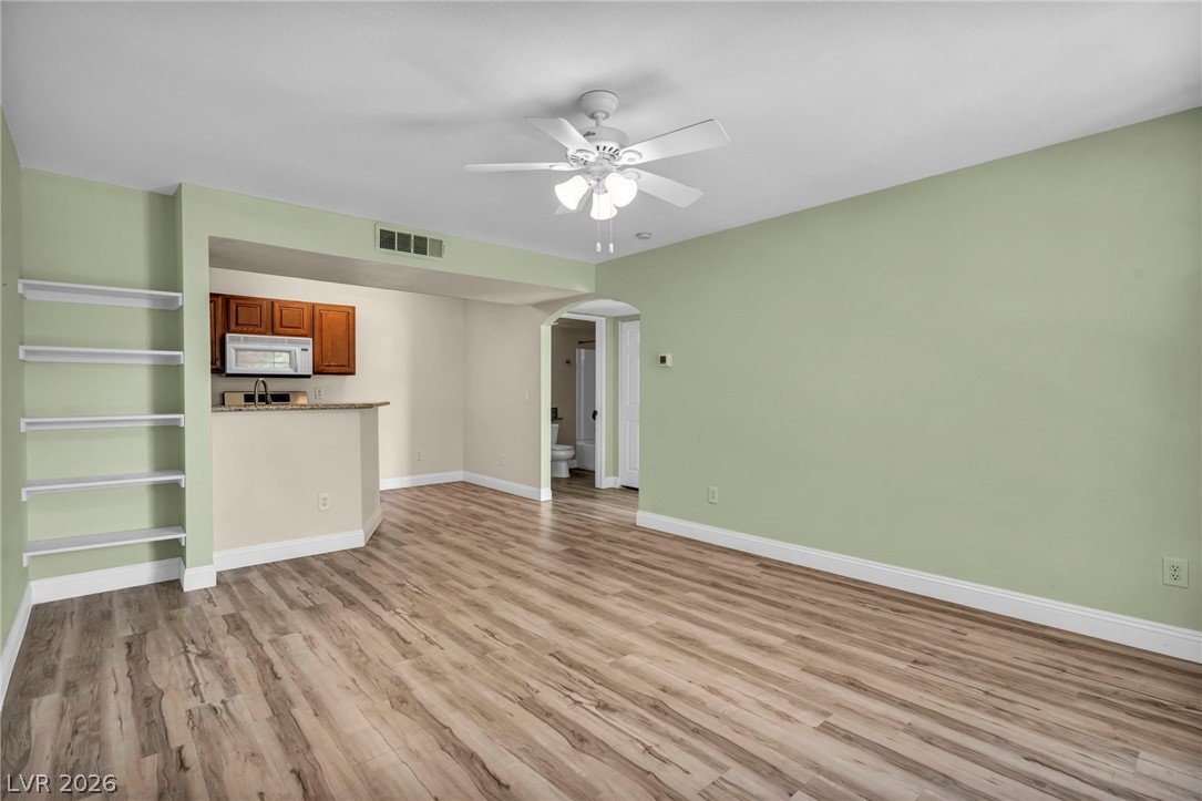 5118 South Jones Boulevard 206 Property Photo 4