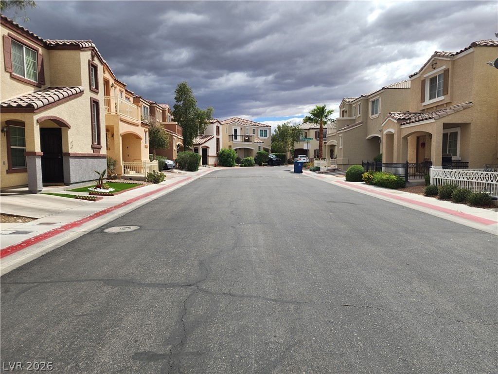 10457 Beautiful Fruit Street Property Photo 5