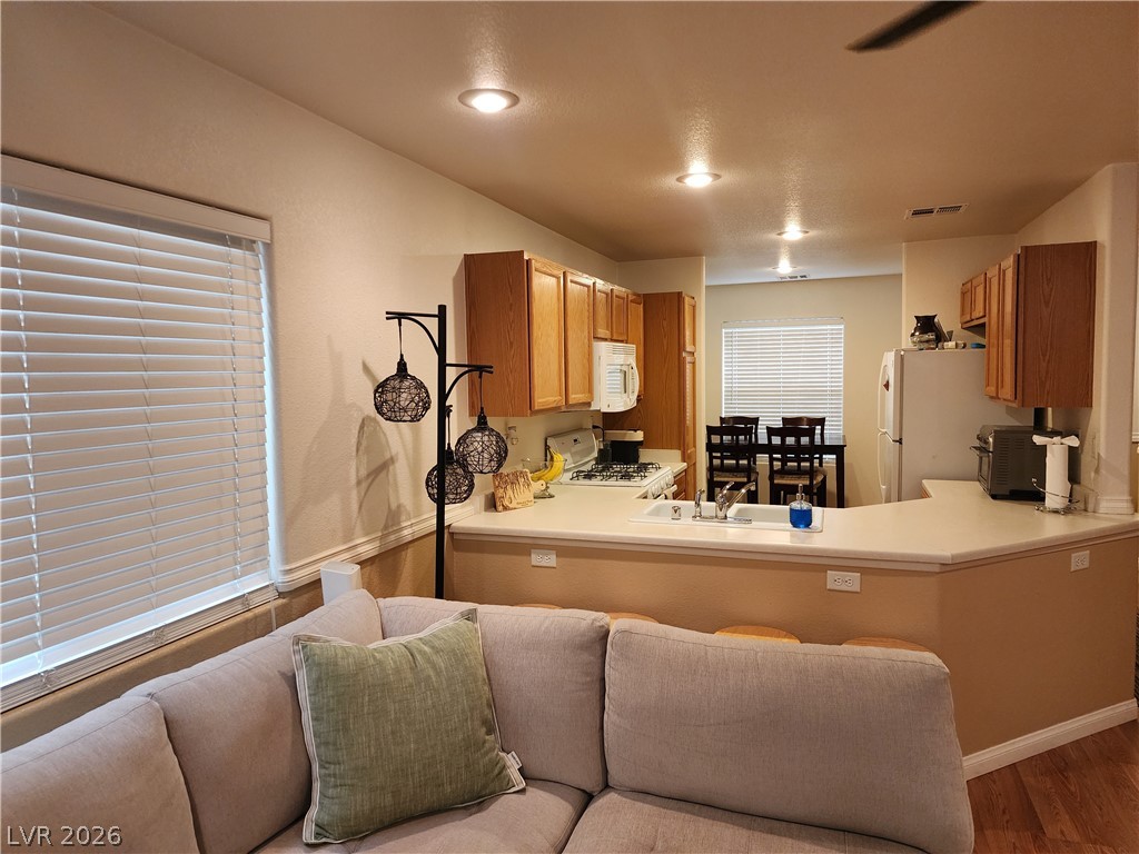 10457 Beautiful Fruit Street Property Photo 17