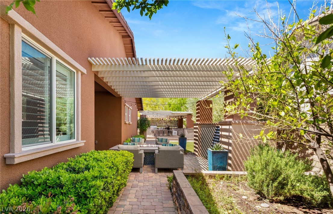 277 Lindura Court Property Photo 40