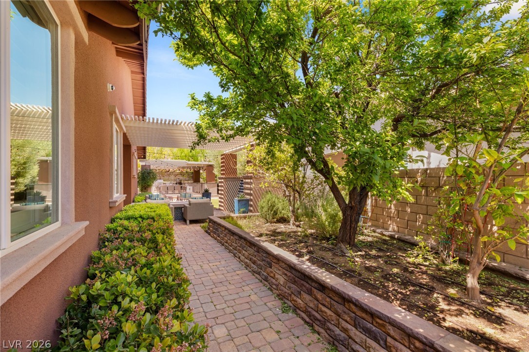 277 Lindura Court Property Photo 63