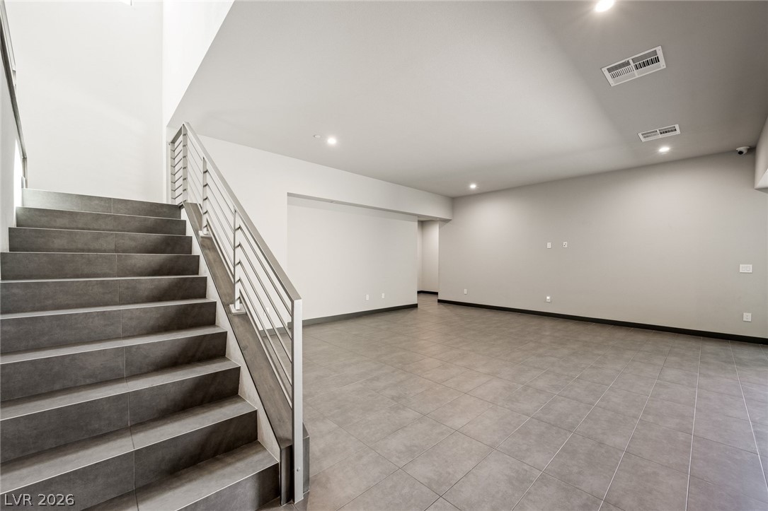 7389 Olive Creek Court Property Photo 11