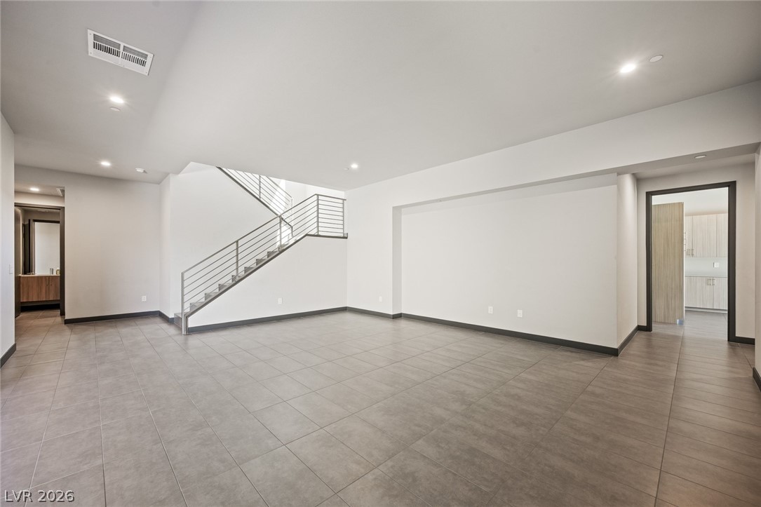 7389 Olive Creek Court Property Photo 12