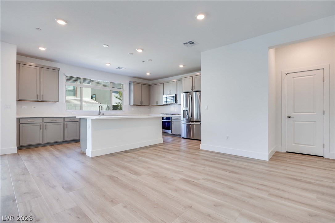 10488 Mountain Aster Avenue Property Photo 10