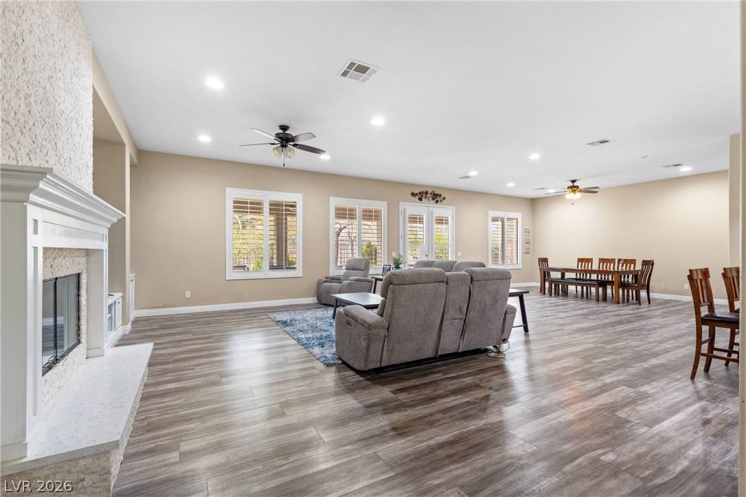 8089 Soledad Canyon Street Property Photo 11