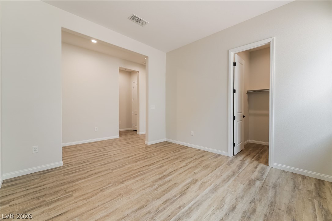 658 Ambridge Drive Property Photo 7