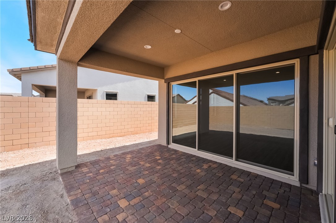 658 Ambridge Drive Property Photo 33