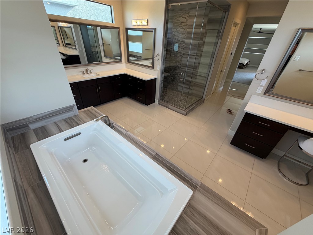 66 Pristine Glen Street Property Photo 11