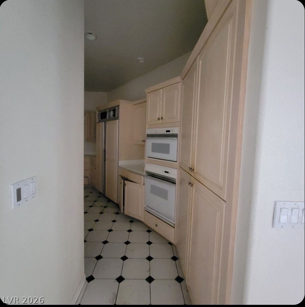 1931 Claudine Drive Property Photo 8
