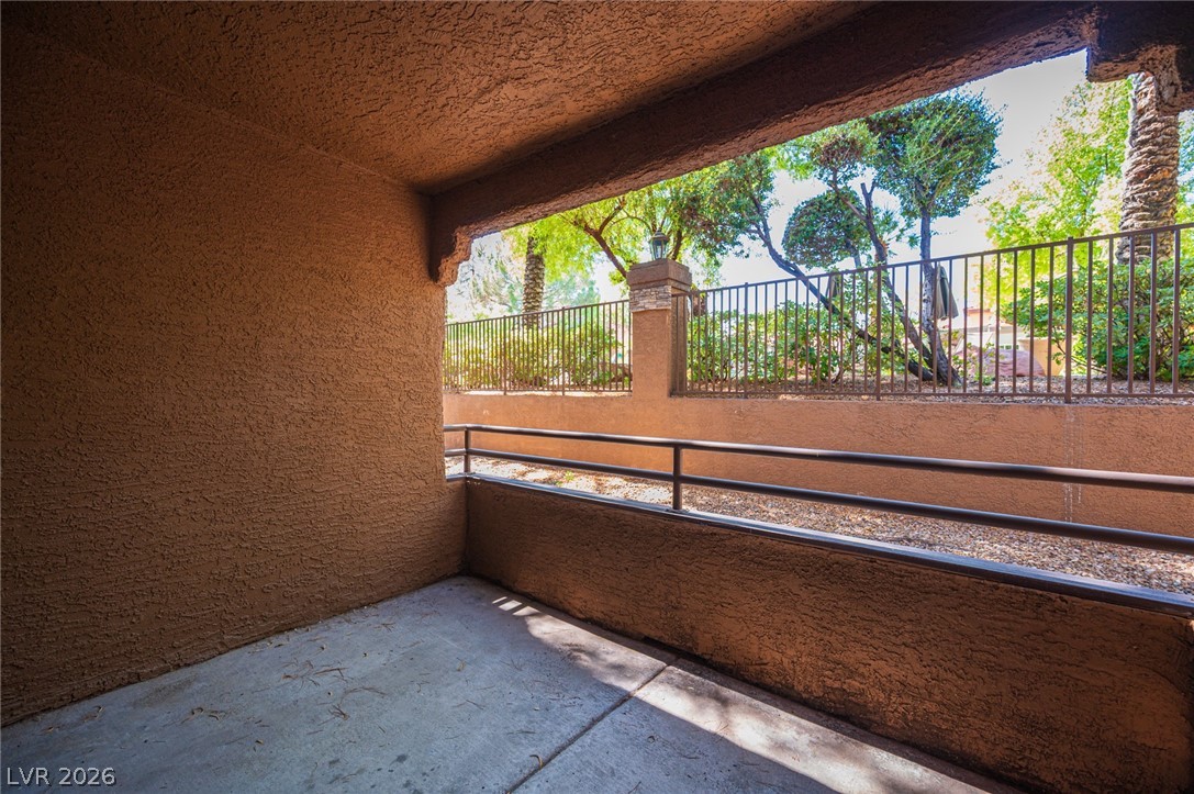 2200 South Fort Apache Road 1168 Property Photo 27
