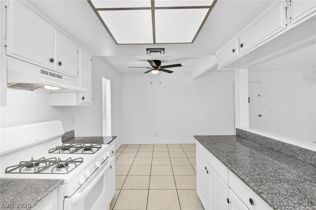 1405 Vegas Valley Drive 281 Property Photo 8
