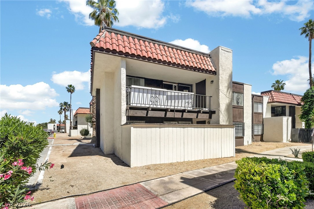 1405 Vegas Valley Drive 281 Property Photo 18