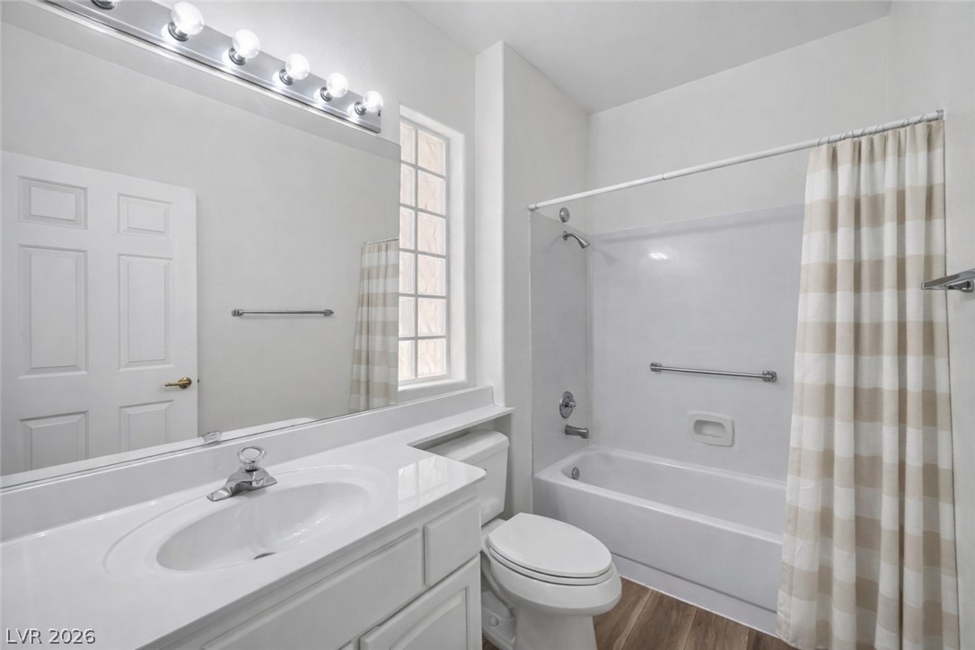 10144 Hunter Springs Drive Property Photo 15