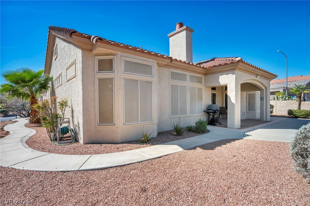 10144 Hunter Springs Drive Property Photo 18