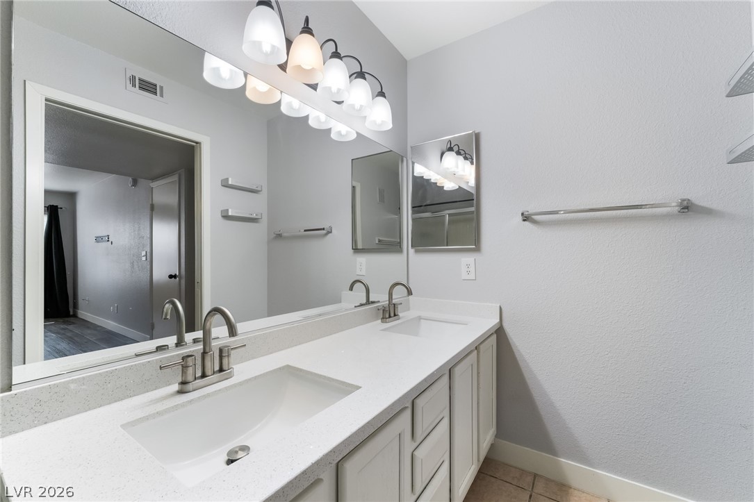 3160 Tarpon Drive 102 Property Photo 22