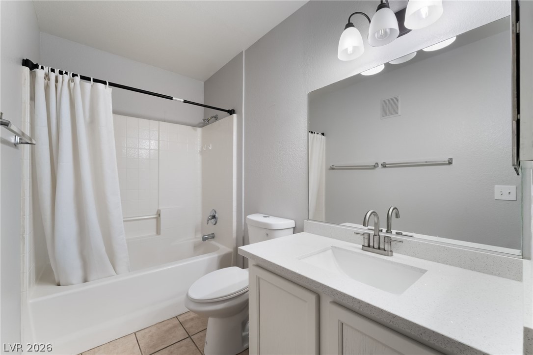3160 Tarpon Drive 102 Property Photo 26