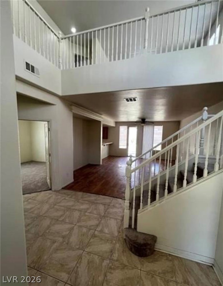 9460 Magnificent Avenue Property Photo 4