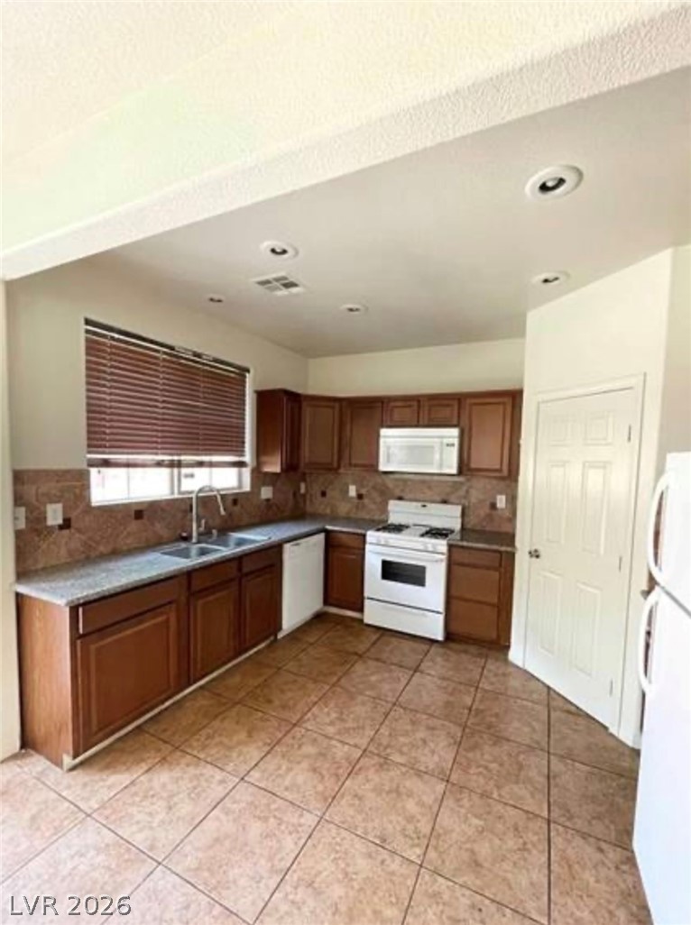 5445 Indian Cedar Drive Property Photo 3