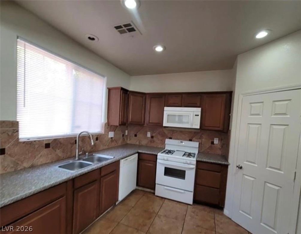 5445 Indian Cedar Drive Property Photo 4