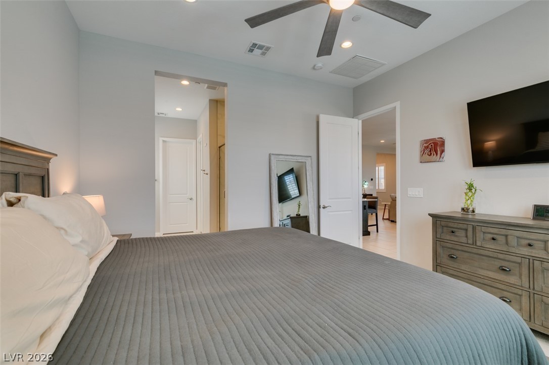 9028 Skye Treeline Street Property Photo 38