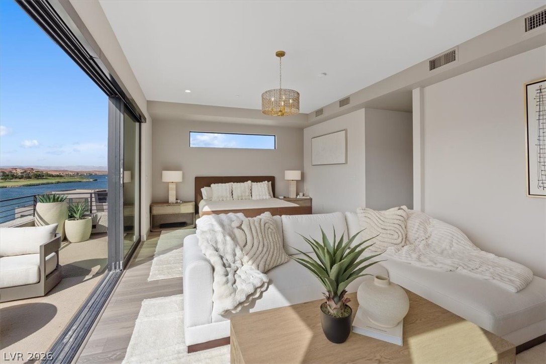 40 Heron Harbour Drive Property Photo 15