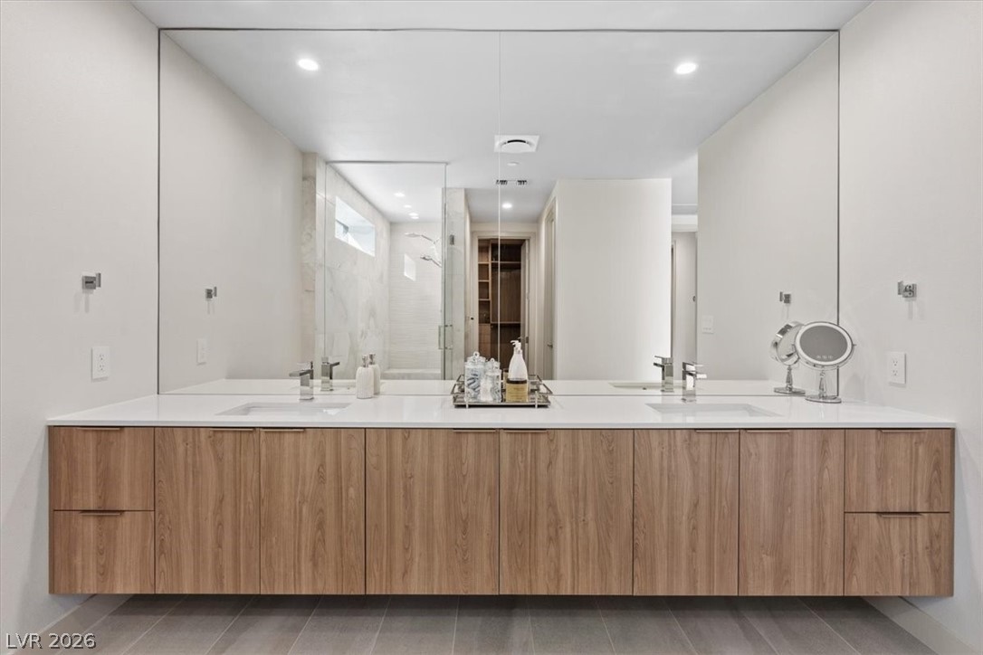 40 Heron Harbour Drive Property Photo 17