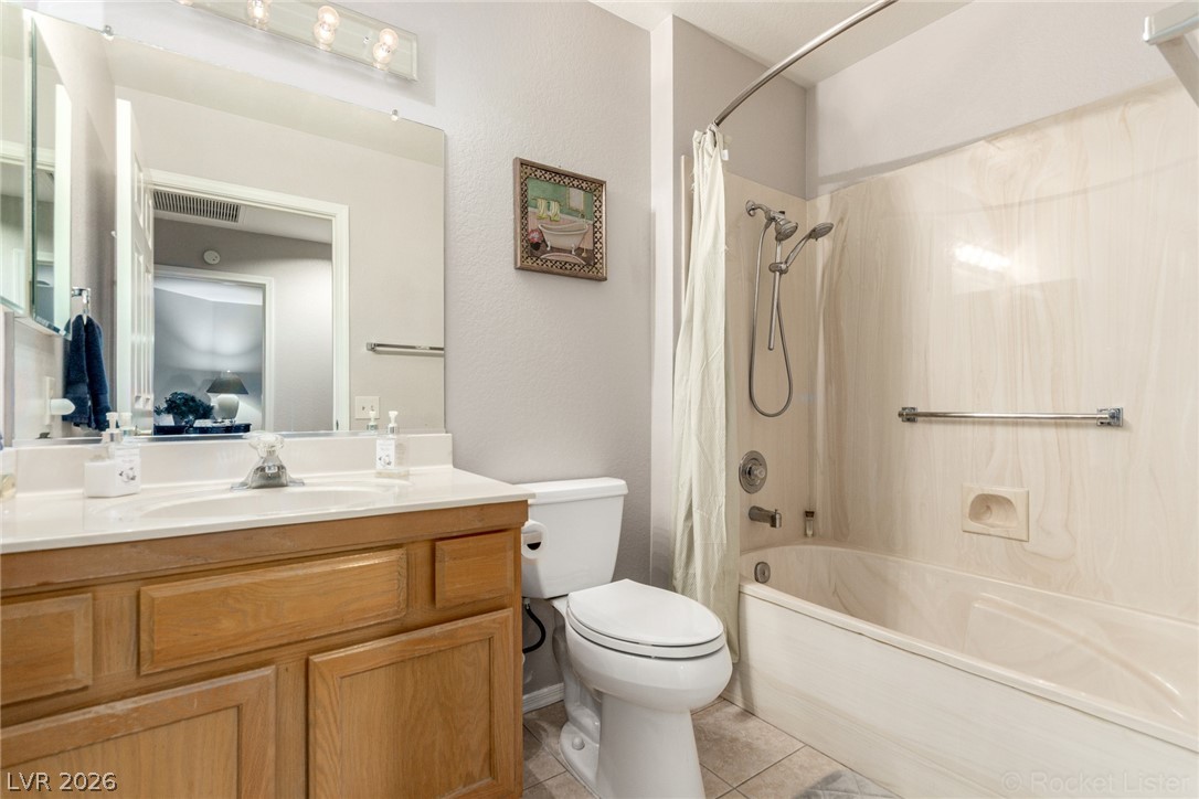2712 Showcase Drive Property Photo 23