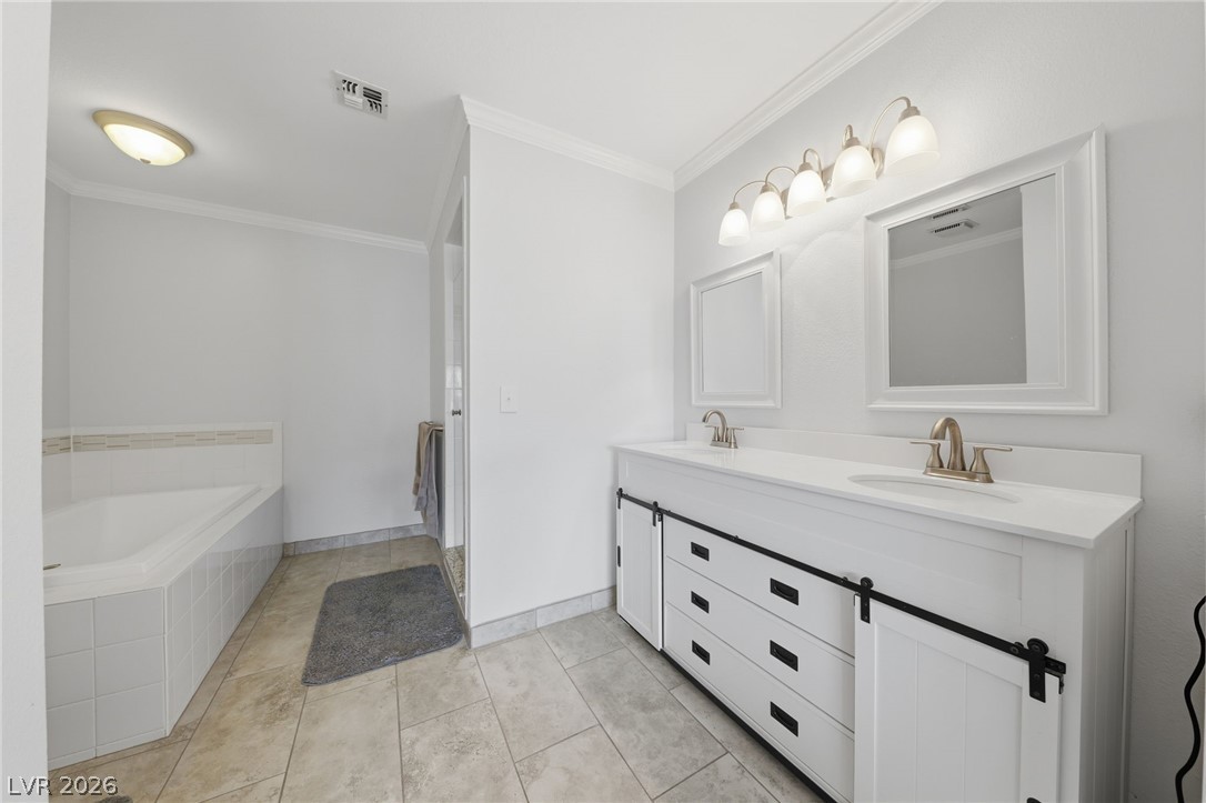3933 Edgemoor Way Property Photo 19