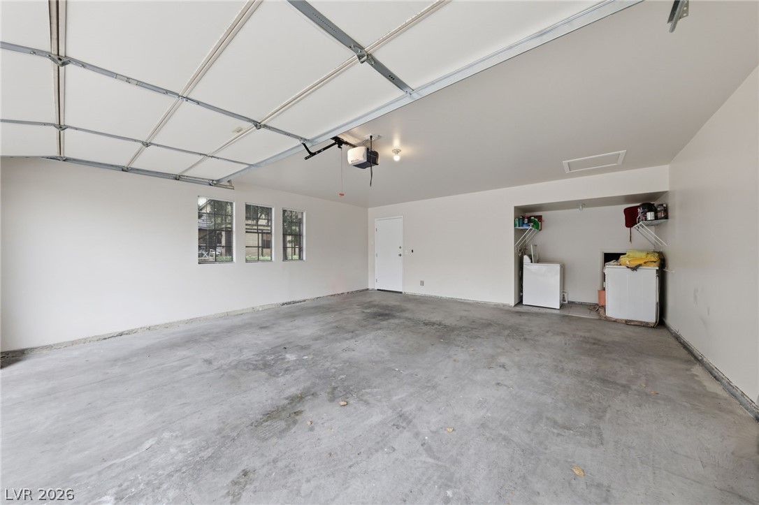 3933 Edgemoor Way Property Photo 29