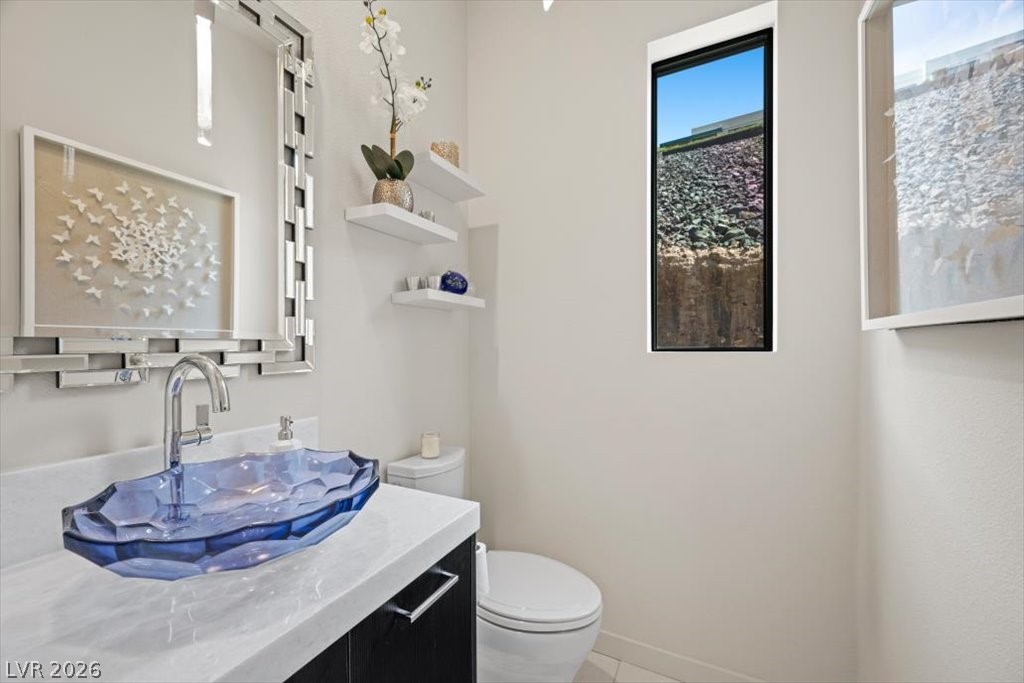 386 Solitude Peak Lane Property Photo 47