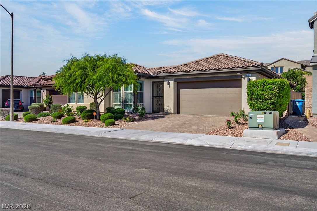 8455 Skye Walk Court Property Photo 6